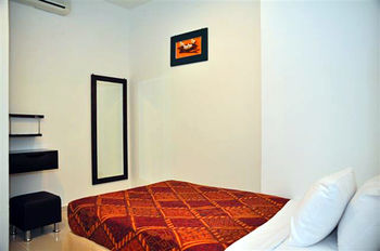 Imagen de la habitación del Hotel Old Budget. Foto 7