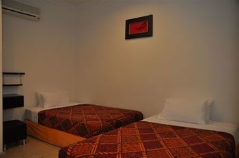 Imagen de la habitación del Hotel Old Budget. Foto 10