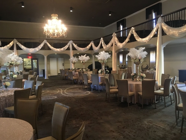 Imagen de los interiores del Hotel Old Capitol Inn. Foto 18