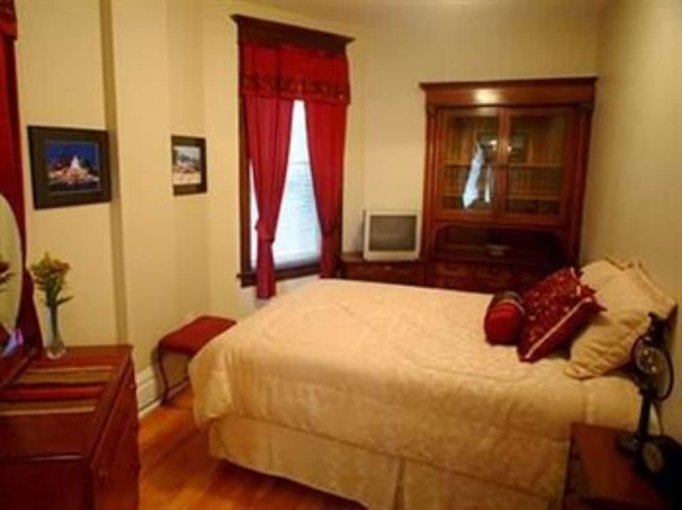 Imagen de la habitación del Hotel Old Chicago Inn. Foto 9