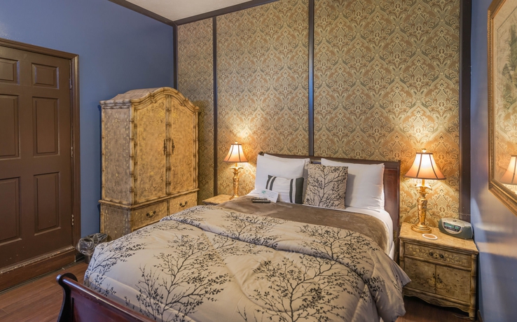 Imagen de la habitación del Hotel Old City House Inn and Restaurant. Foto 10