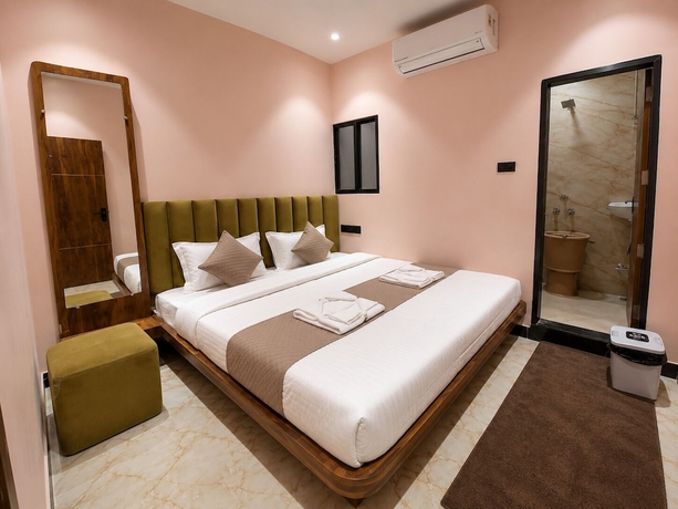Imagen de la habitación del Hotel Old City Inn, Ujjain. Foto 2