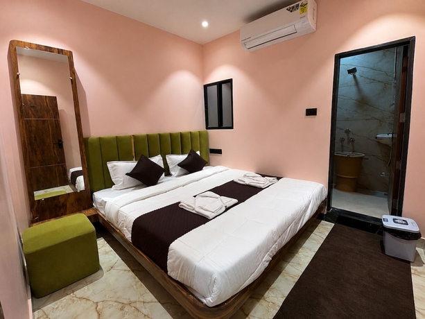 Imagen de la habitación del Hotel Old City Inn, Ujjain. Foto 9
