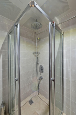 Imagen de la habitación del Hotel Old City Liberty. Foto 17