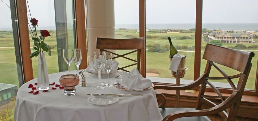 Imagen del bar/restaurante del Hotel Old Course. Foto 5