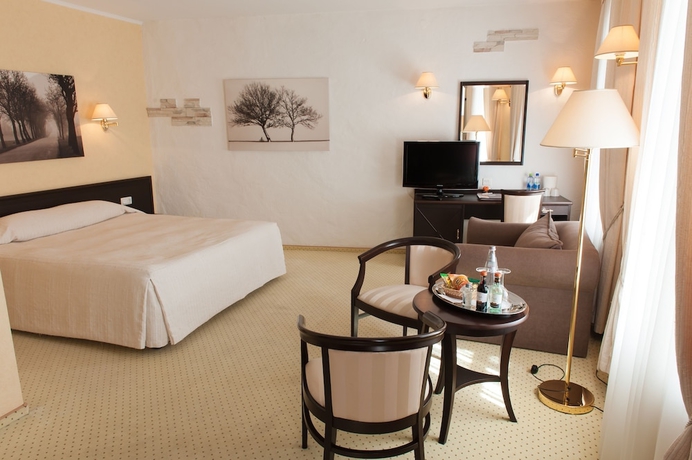 Imagen de la habitación del Hotel Old Estate and Spa. Foto 3