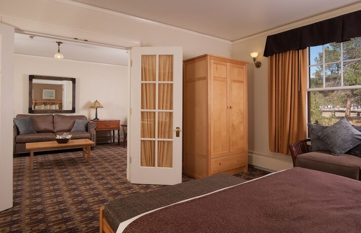 Imagen de la habitación del Hotel Old Faithful Inn - Inside The Park. Foto 15