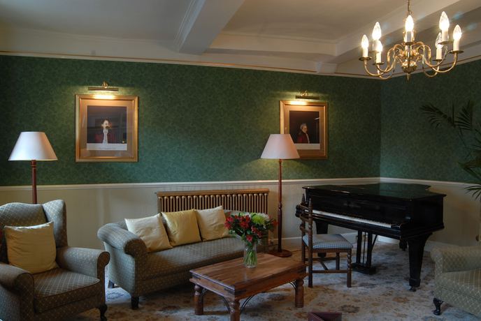 Imagen de los interiores del Hotel Old Hall, High Peak. Foto 20