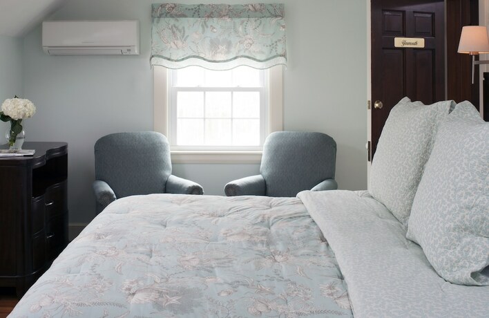 Imagen de la habitación del Hotel Old Harbor Inn, Chatham. Foto 15