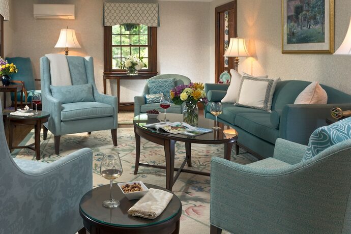 Imagen general del Hotel Old Harbor Inn, Chatham. Foto 8