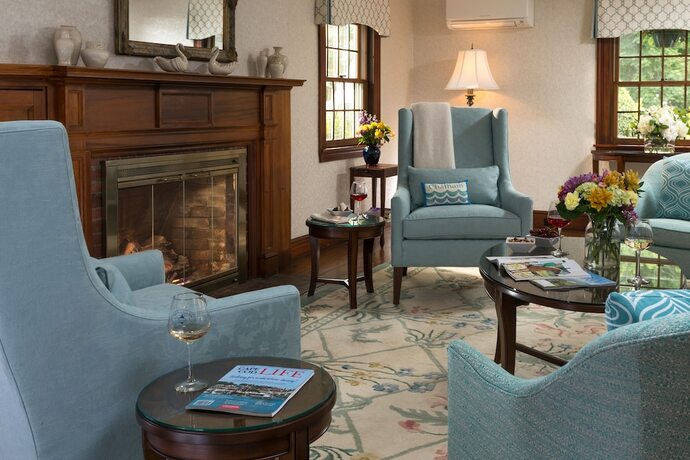 Imagen general del Hotel Old Harbor Inn, Chatham. Foto 9