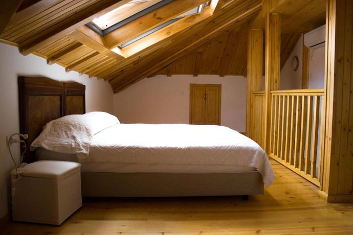 Imagen de la habitación del Hotel Old Legends. Foto 5