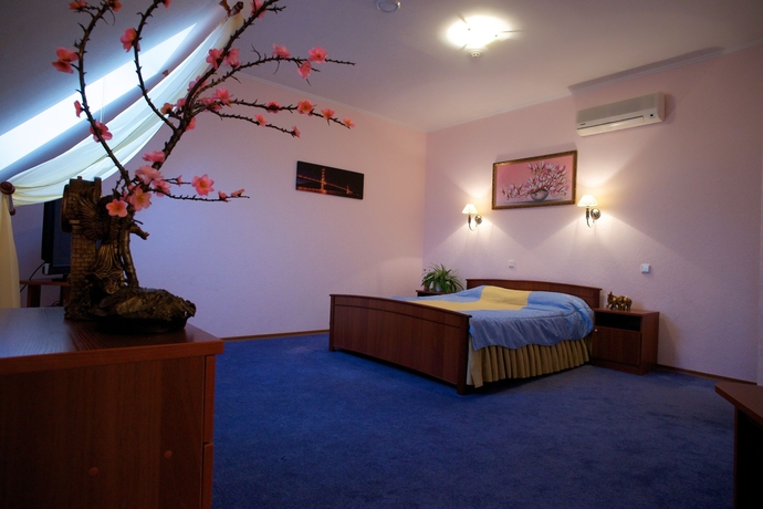 Imagen de la habitación del Hotel Old Port, Boryspil. Foto 2