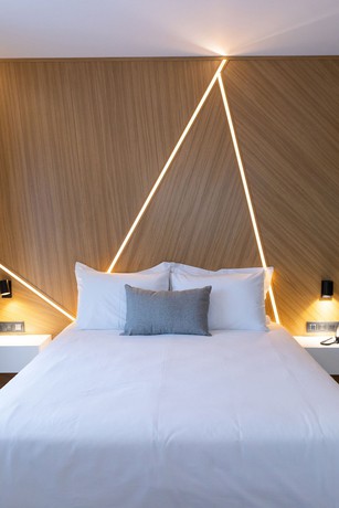Imagen de la habitación del Hotel Old Port, Limasol. Foto 5