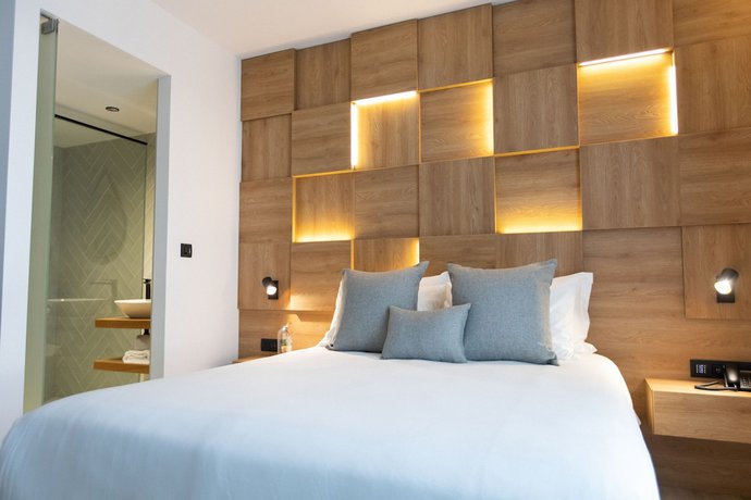 Imagen de la habitación del Hotel Old Port, Limasol. Foto 17