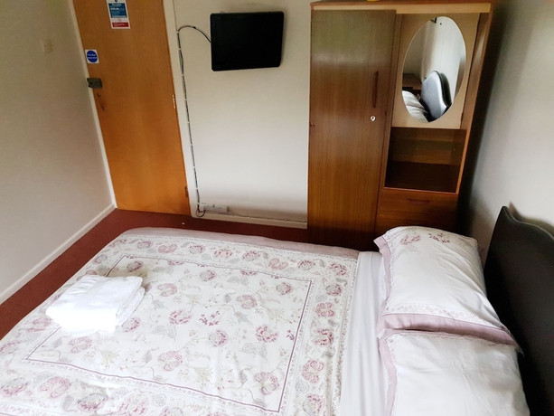 Imagen de la habitación del Hotel Old Priory Guest House. Foto 10