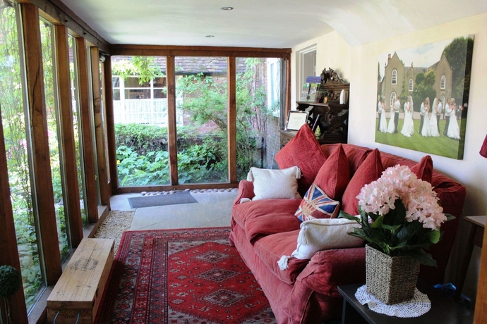 Imagen de los interiores del Hotel Old Rectory House and Orangery Rooms. Foto 12