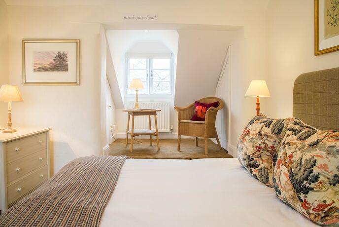 Imagen de la habitación del Hotel Old Swan. Foto 11