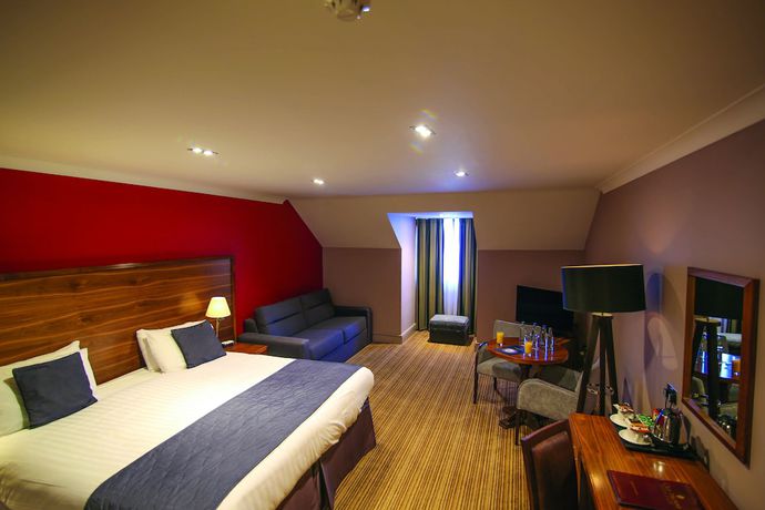 Imagen de la habitación del Hotel Old Thorns Golf Resort And Spa. Foto 3