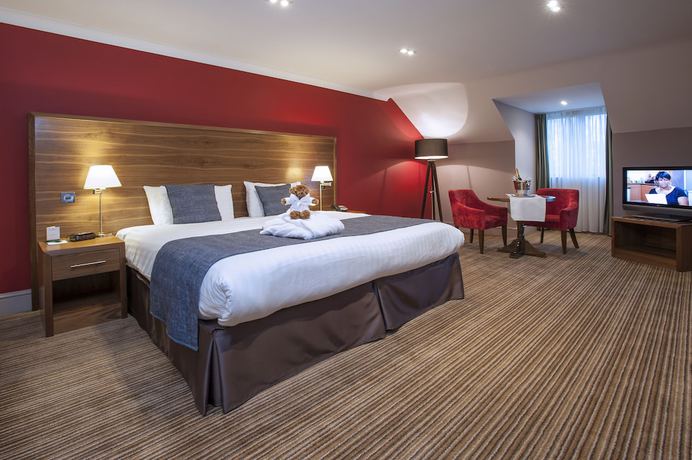 Imagen de la habitación del Hotel Old Thorns Golf Resort And Spa. Foto 10