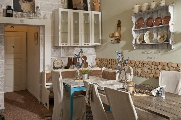 Imagen general del Hotel Old Time. Foto 7