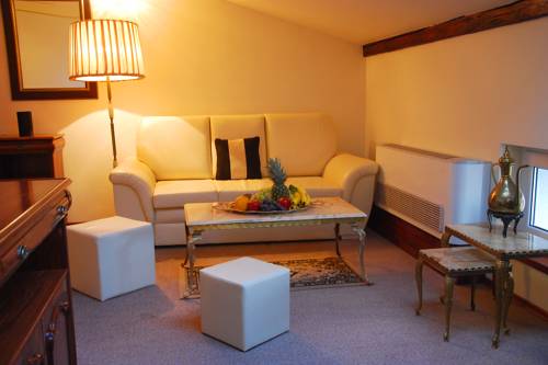 Imagen de la habitación del Hotel Old Time. Foto 1