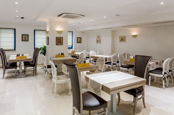 Imagen del bar/restaurante del Hotel Old Town Boutique. Foto 4