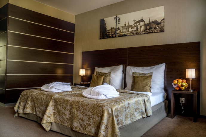 Imagen de la habitación del Hotel Old Town Hotel. Foto 13