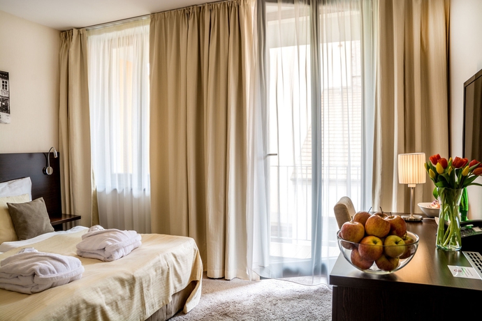 Imagen de la habitación del Hotel Old Town Hotel. Foto 14