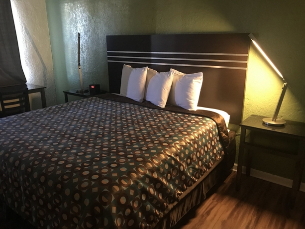Imagen de la habitación del Hotel Old Town Inn, Anastasia. Foto 11