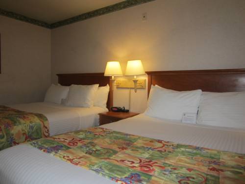 Imagen de la habitación del Hotel Old Town Inn. Foto 13