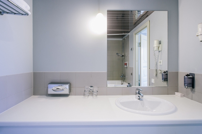 Imagen de la habitación del Hotel Old Town Maestro's. Foto 14