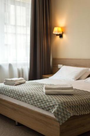 Imagen de la habitación del Hotel Old Town Trio. Foto 9