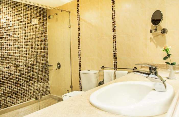 Imagen de la habitación del Hotel Old Vic Sharm Resort. Foto 6