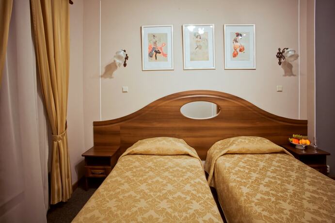 Imagen general del Hotel Old Vienna, San Petersburgo. Foto 1