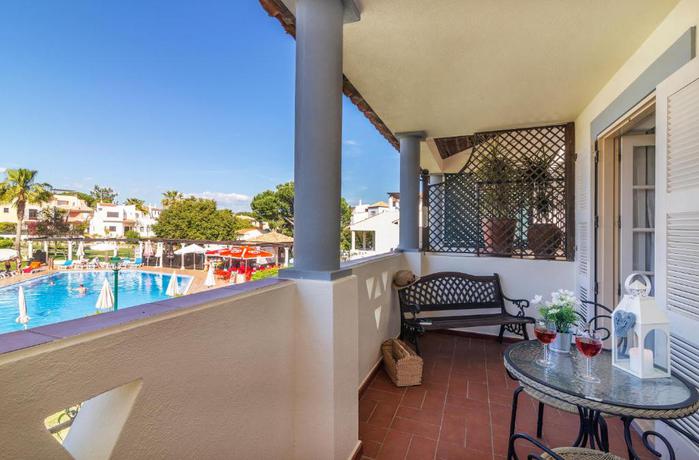 Imagen general del Hotel Old Village Prestige and Solar by Village 4U. Foto 2