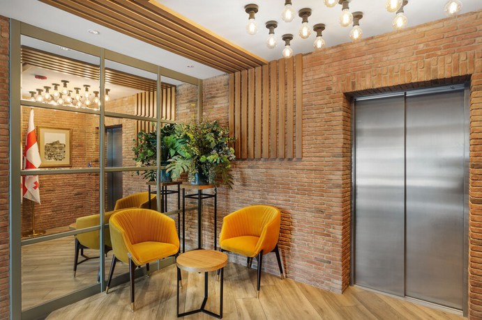 Imagen de los interiores del Hotel Old Wall. Foto 16