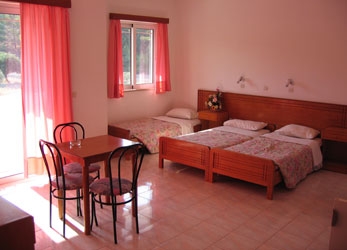 Imagen de la habitación del Hotel Old Windmill Studios. Foto 2