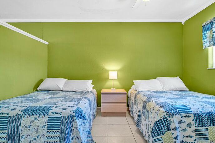 Imagen de la habitación del Hotel Old Wooden Bridge Resort and Marina. Foto 13