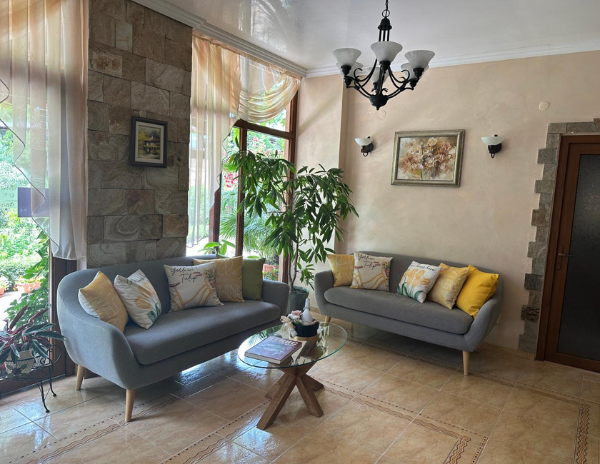 Imagen general del Hotel Oleander House And Tennis Club. Foto 1