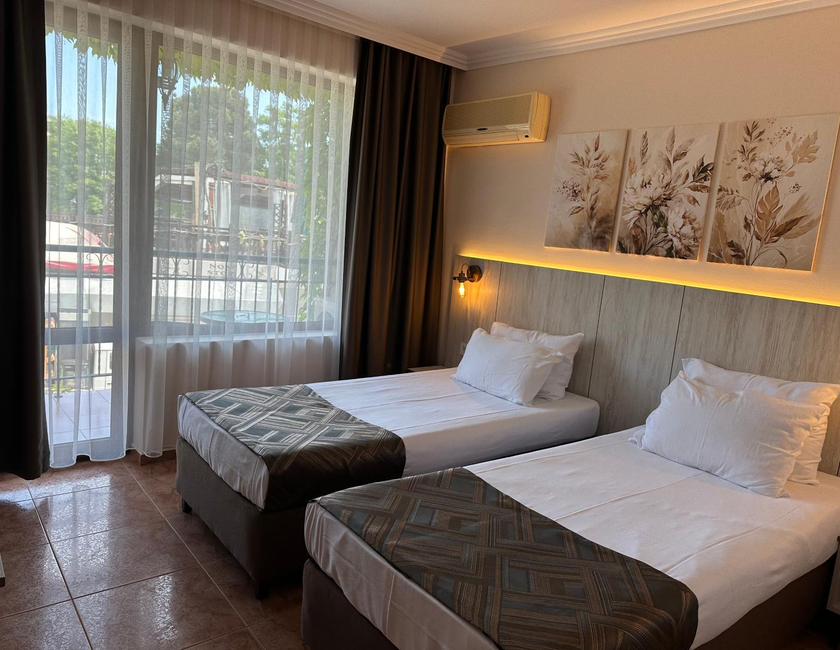Imagen general del Hotel Oleander House And Tennis Club. Foto 8