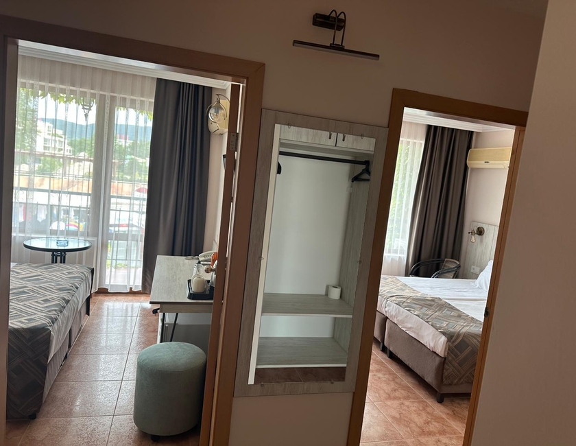 Imagen general del Hotel Oleander House And Tennis Club. Foto 9
