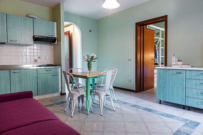 Imagen de la habitación del Hotel Oleandri Suite. Foto 6