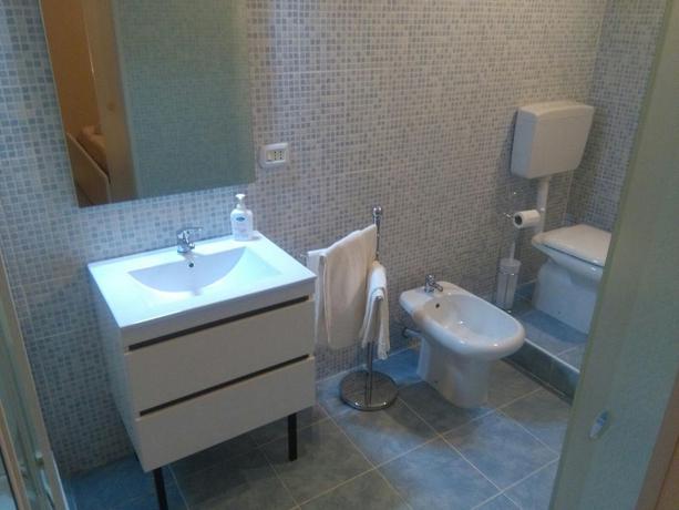 Imagen de la habitación del Hotel Oleandro. Foto 8