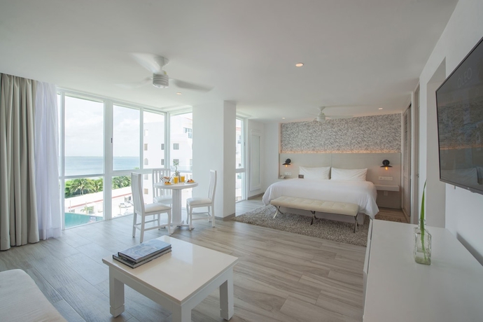 Imagen de la habitación del Hotel Oleo Cancun Playa All Inclusive Resort, Cancún. Foto 7