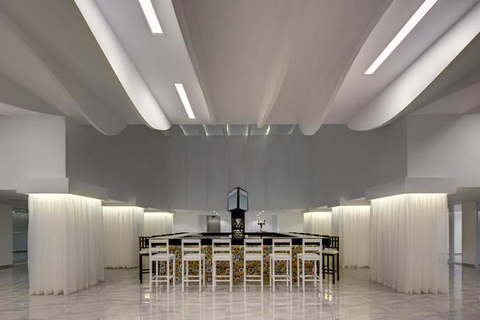 Imagen de los interiores del Hotel Oleo Cancun Playa All Inclusive Resort. Foto 9