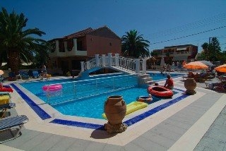 Imagen de los interiores del Hotel Olga's Hotel and Pool. Foto 7