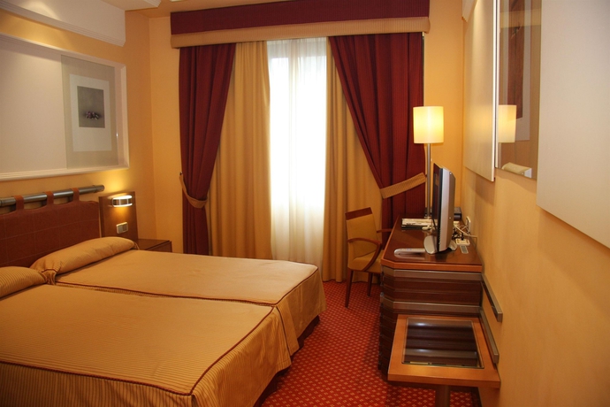 Imagen de la habitación del Hotel Olid. Foto 5