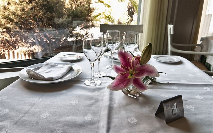 Imagen del bar/restaurante del Hotel Olid. Foto 3