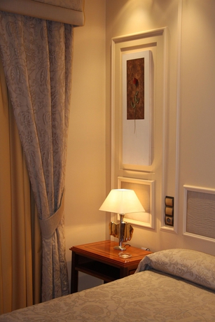 Imagen de la habitación del Hotel Olid. Foto 7